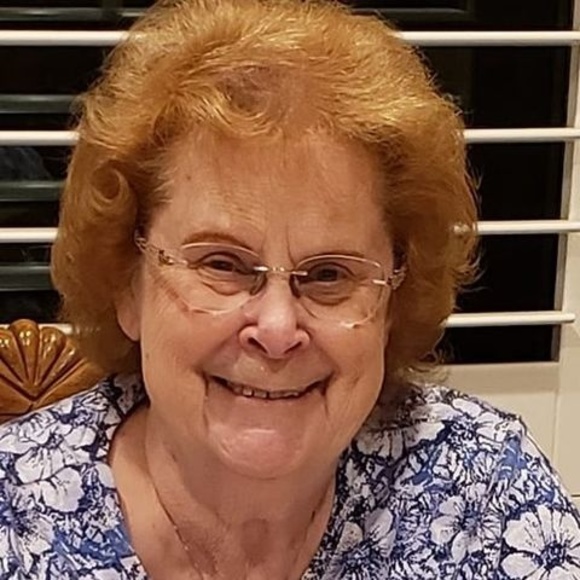 Meet your Posher, Carol - Picture 1 of 1